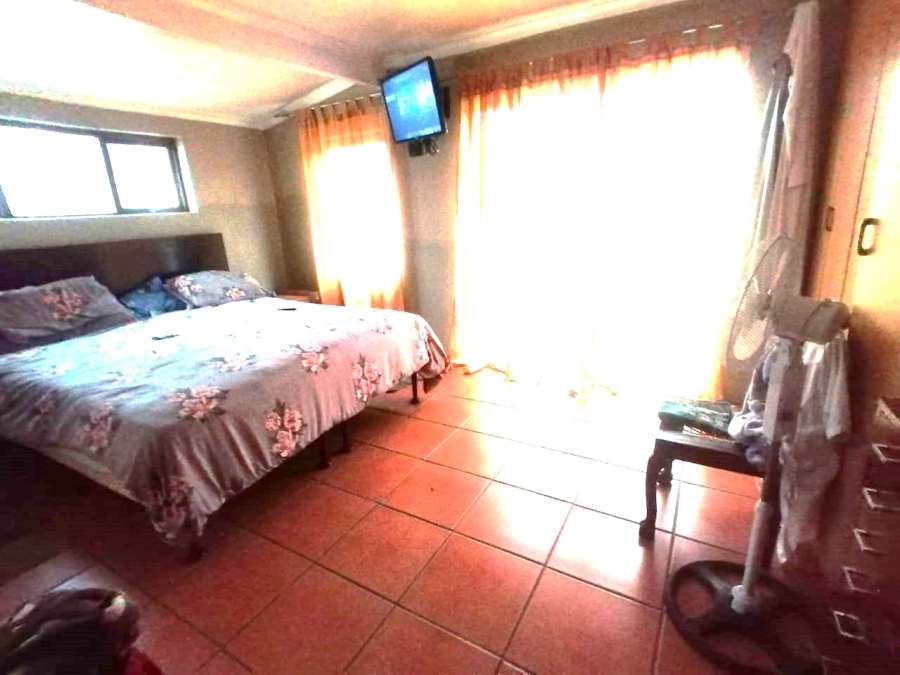 5 Bedroom Property for Sale in Northpine Western Cape